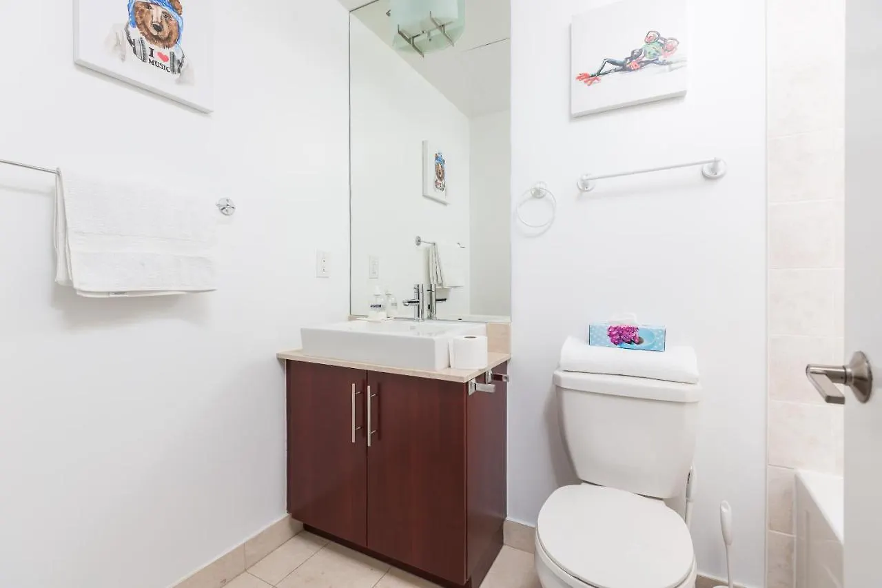 Szálloda Applewood Suites - 3 Bdrm Ent. District Toronto