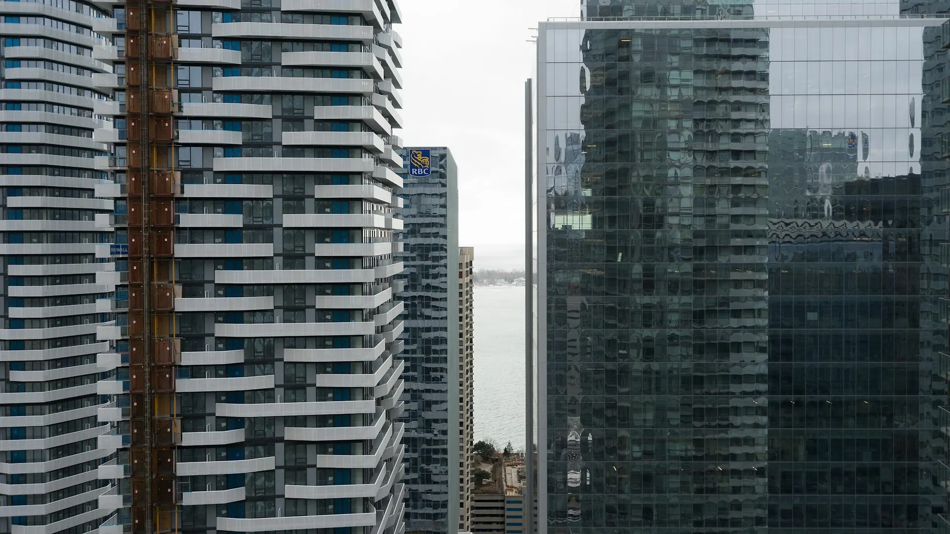Applewood Suites - 3 Bdrm Ent. District Toronto Kanada