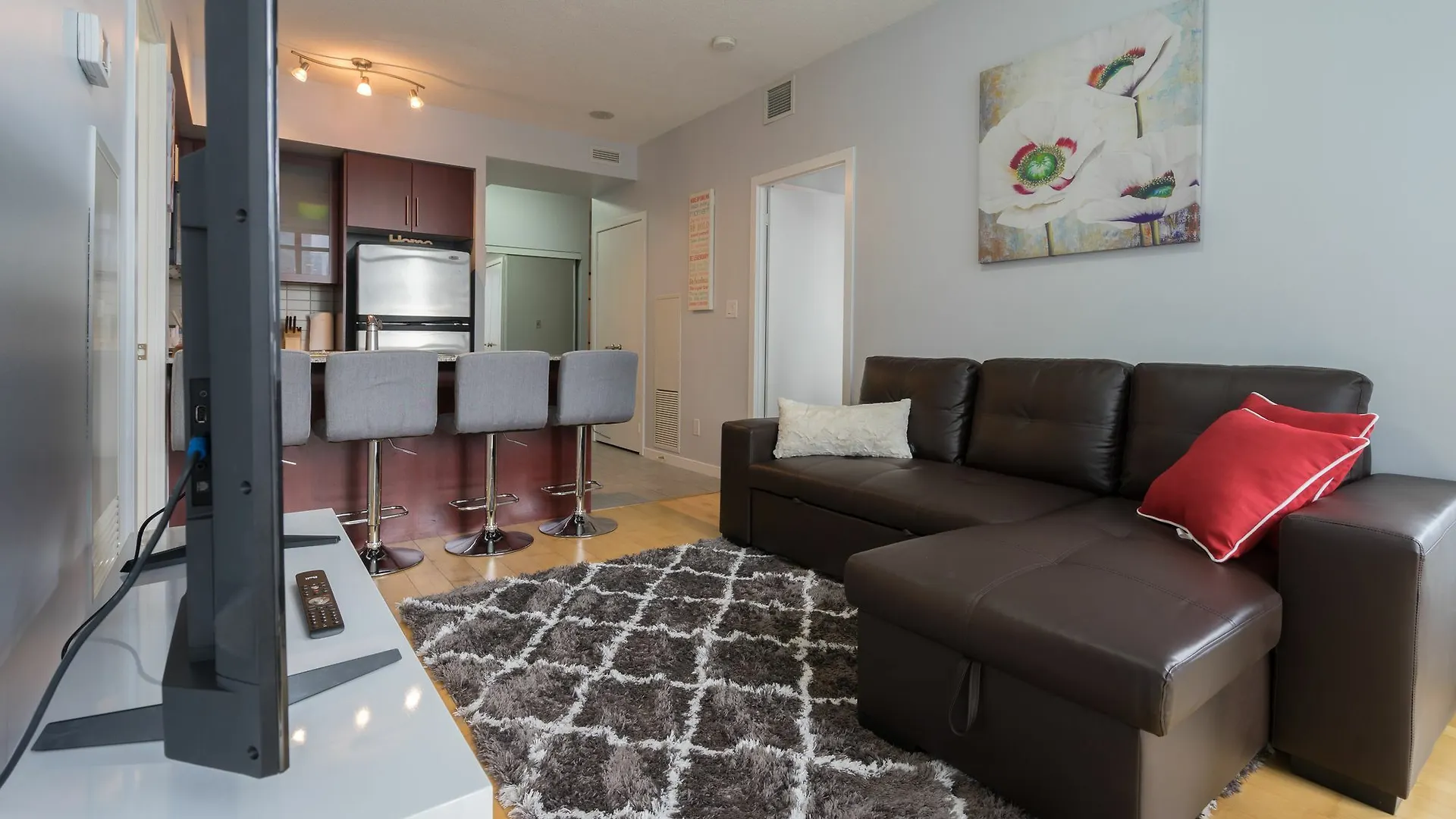 Applewood Suites - 3 Bdrm Ent. District Toronto Szálloda
